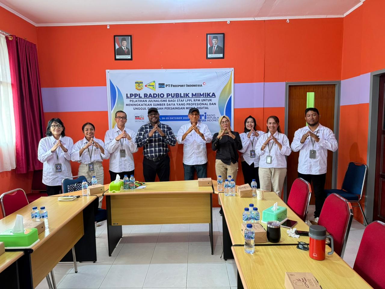PELATIHAN JURNALIS OLEH MENTOR REDAKTUR SENIOR LPP RRI JAYAPURA