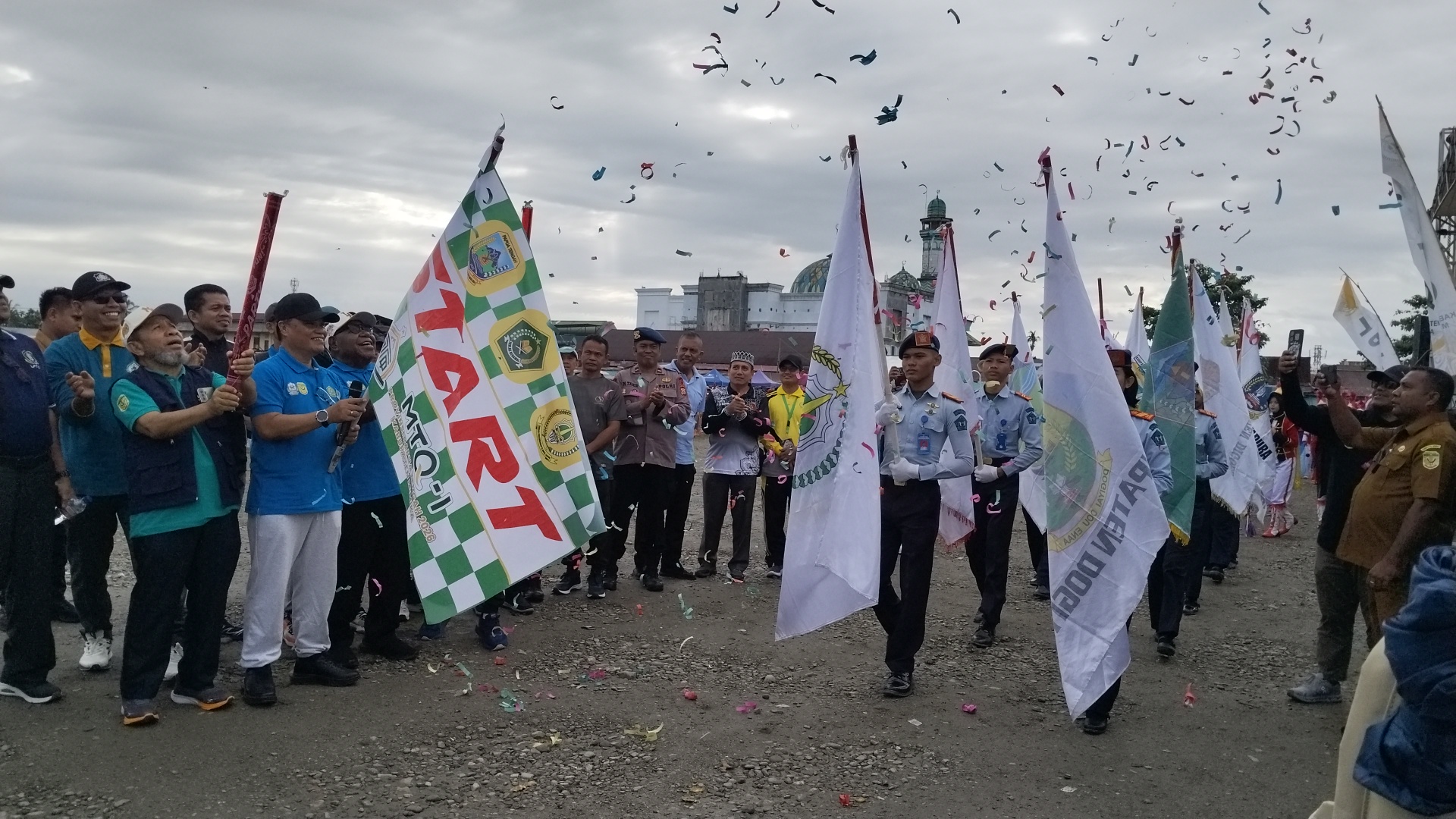 Pawai Ta'aruf Meriahkan Pembukaan MTQ I Papua Tengah